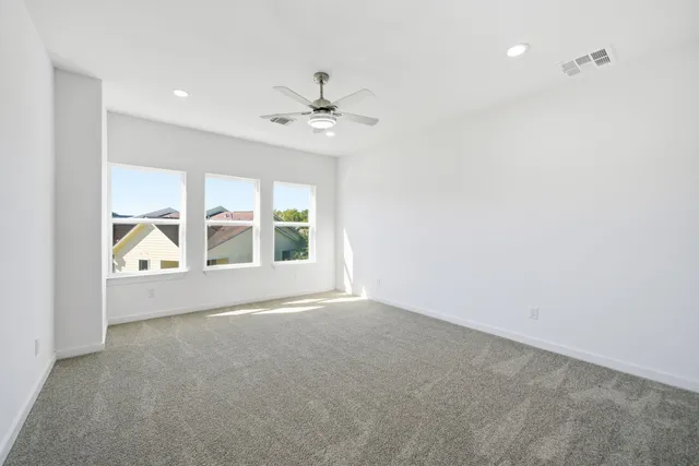 $335,000 | 111 Capetown Way, Conroe, TX 77356