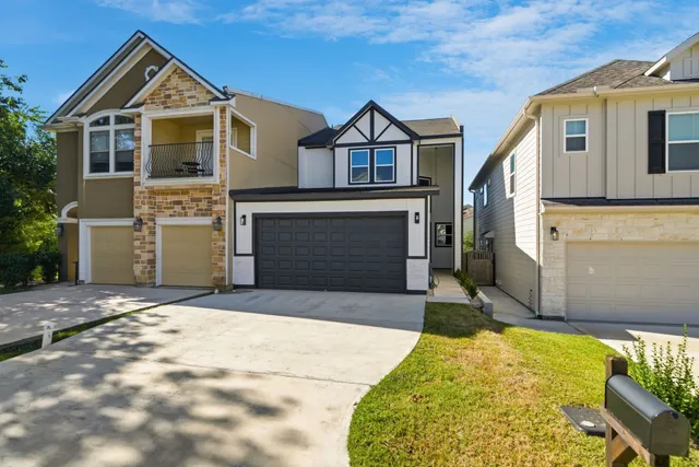 $335,000 | 111 Capetown Way, Conroe, TX 77356