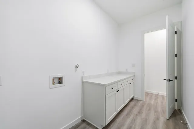 $335,000 | 111 Capetown Way, Conroe, TX 77356