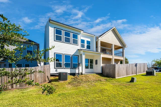 $335,000 | 111 Capetown Way, Conroe, TX 77356