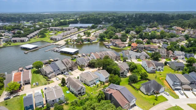 $335,000 | 111 Capetown Way, Conroe, TX 77356