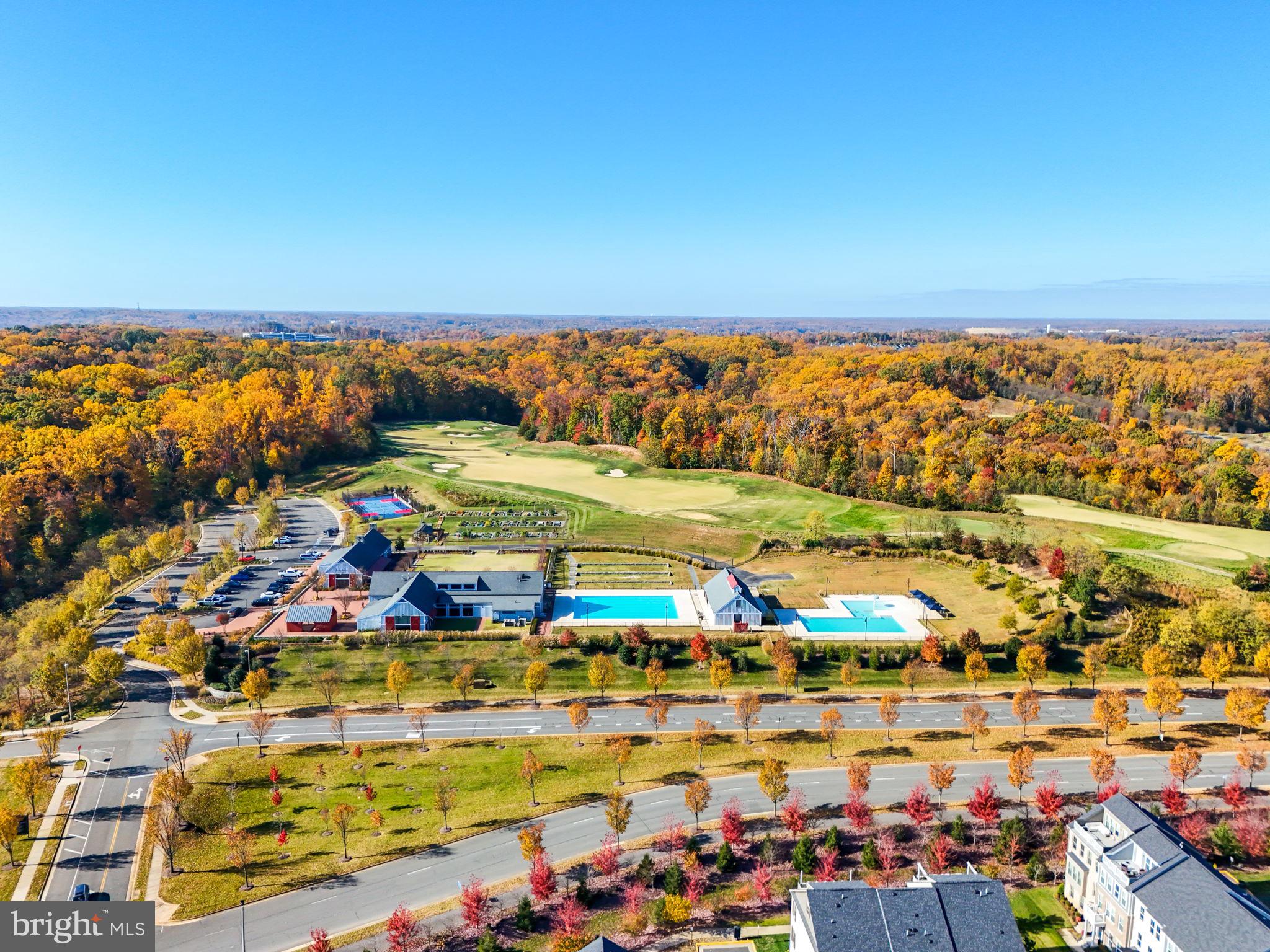 17372 Redshank Road Dumfries, VA 22026 - Photo 5 of 80 Right across the street from the Shores Club
