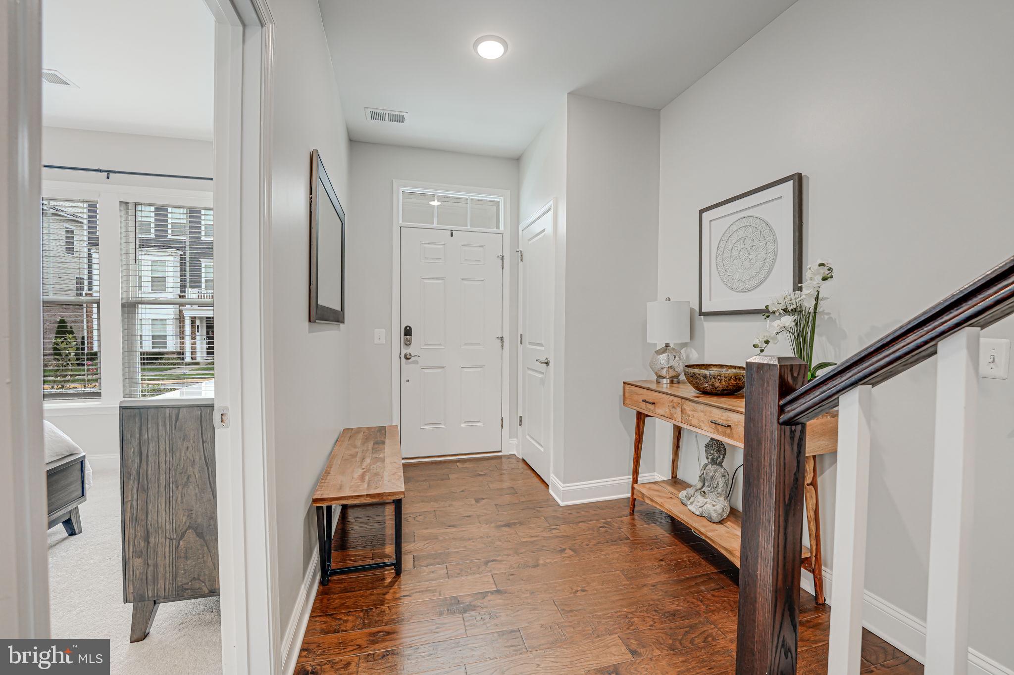 17372 Redshank Road Dumfries, VA 22026 - Photo 6 of 80 Welcome family & friends