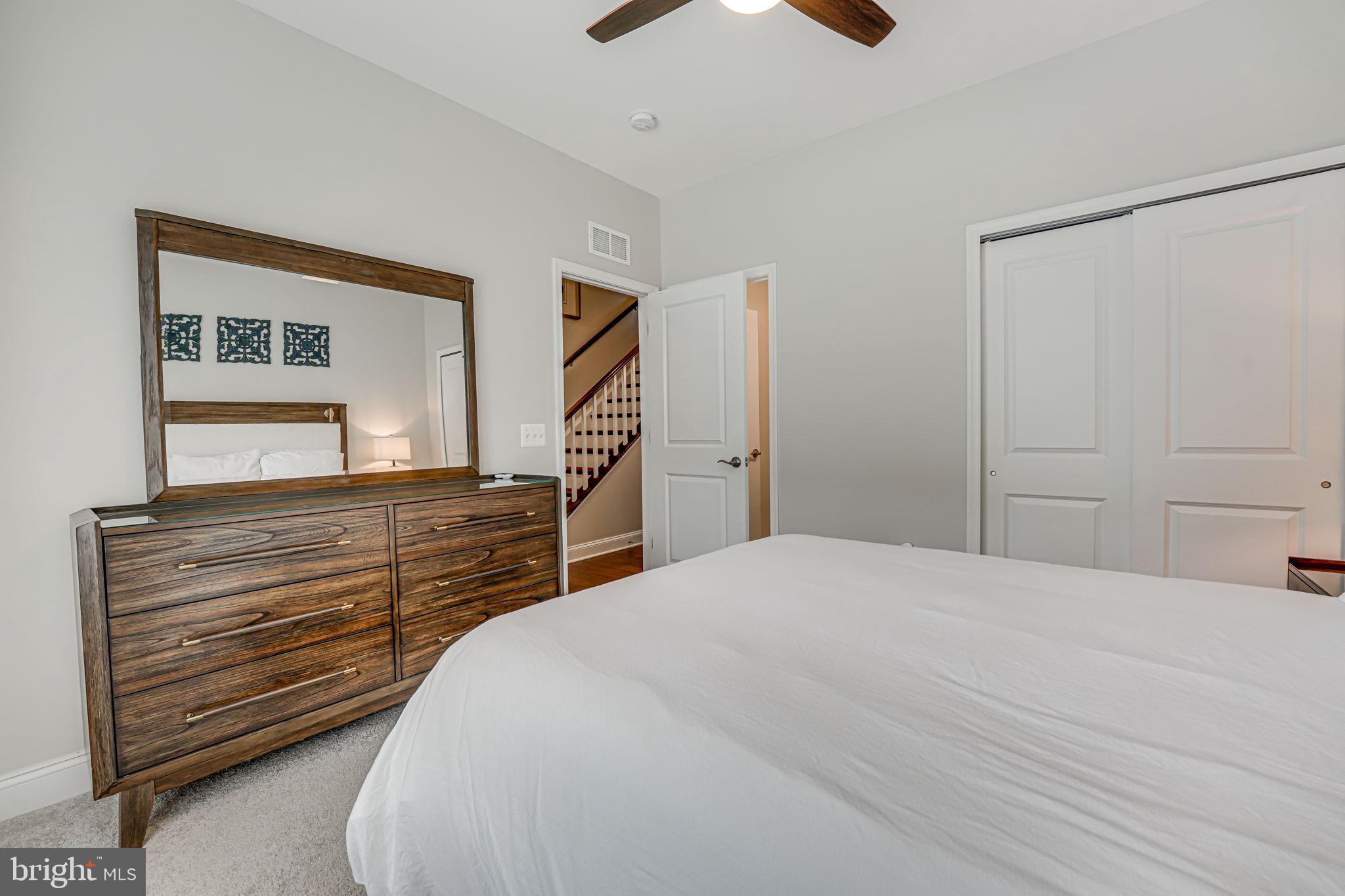 17372 Redshank Road Dumfries, VA 22026 - Photo 8 of 80 Great for guests