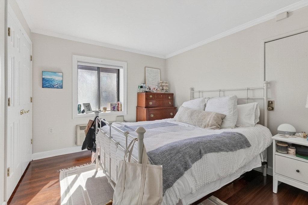 9 Appleton Street, Unit 310 Boston, MA 02116 - Photo 11 of 15
