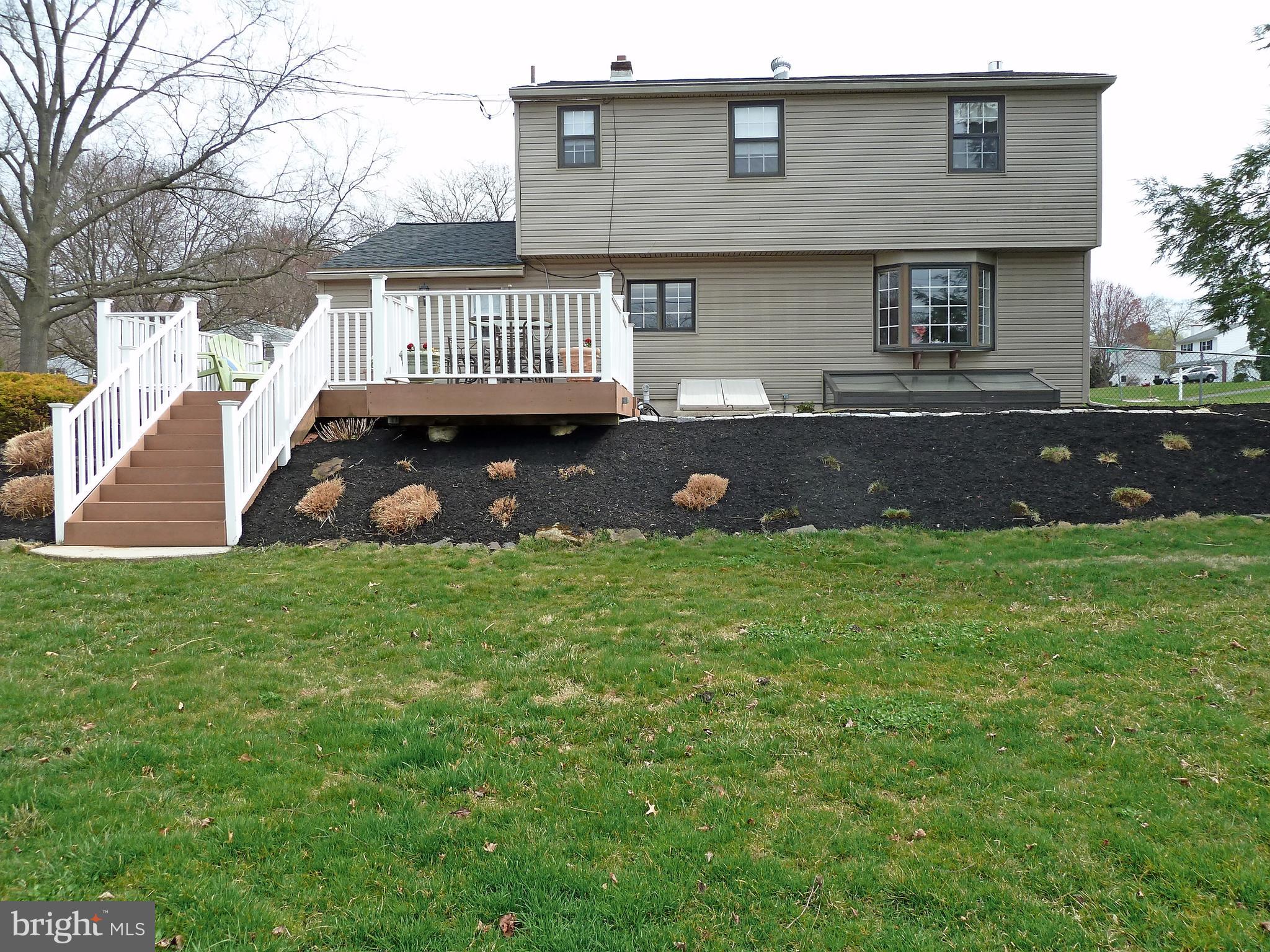1713 Arlington Road Blue Bell, PA 19422 - Photo 28 of 28 Exterior back view