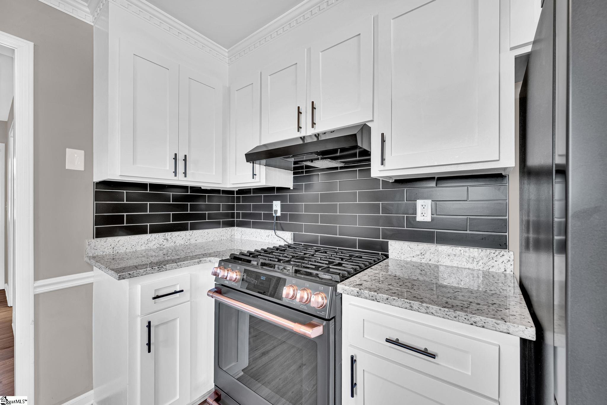 1509 Crestview Road Easley, SC 29642 - Photo 14 of 45