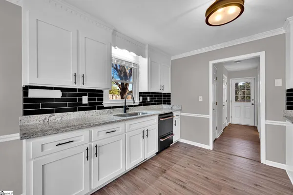 $449,900 | 1509 Crestview Road, Easley, SC 29642