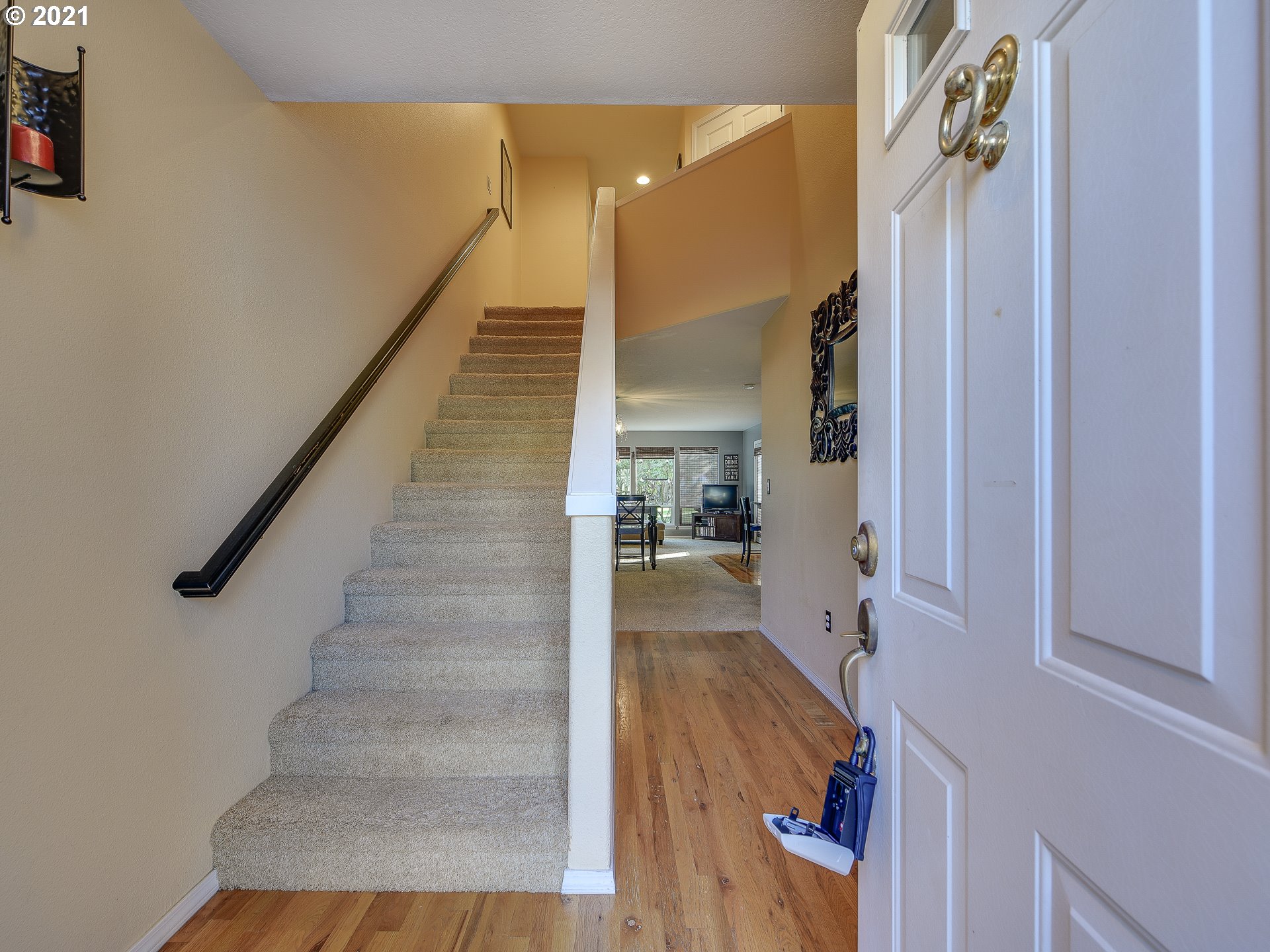 22036 Southwest Grahams Ferry Road, Unit C Tualatin, OR 97062 - Photo 3 of 28 Gallery Image 3