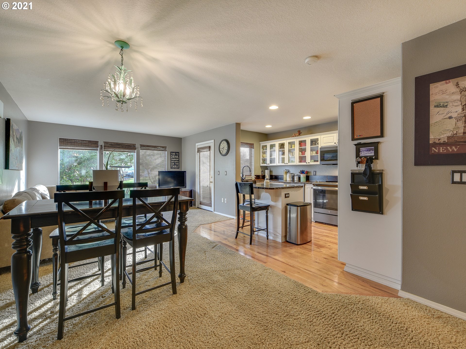 22036 Southwest Grahams Ferry Road, Unit C Tualatin, OR 97062 - Photo 6 of 28 Gallery Image 6