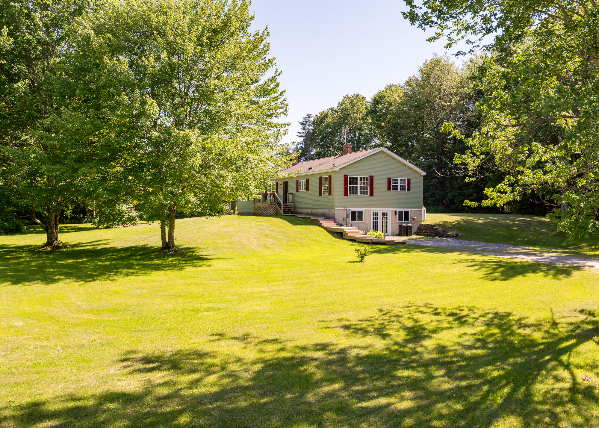 256 Meadow Road Topsham, ME 04086 - Photo 2 of 48