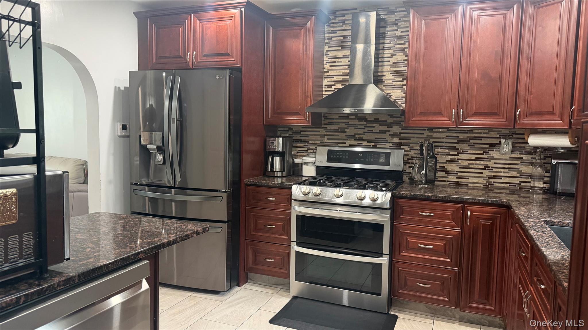 17 De Garmo Road Poughkeepsie, NY 12603 - Photo 12 of 30