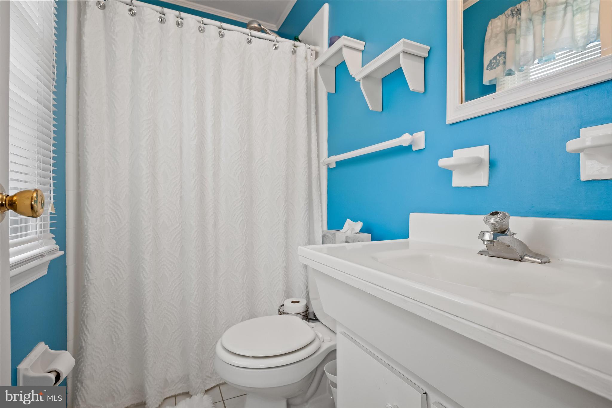 2523 Church Road Cinnaminson, NJ 08077 - Photo 19 of 34 Primary Bathroom