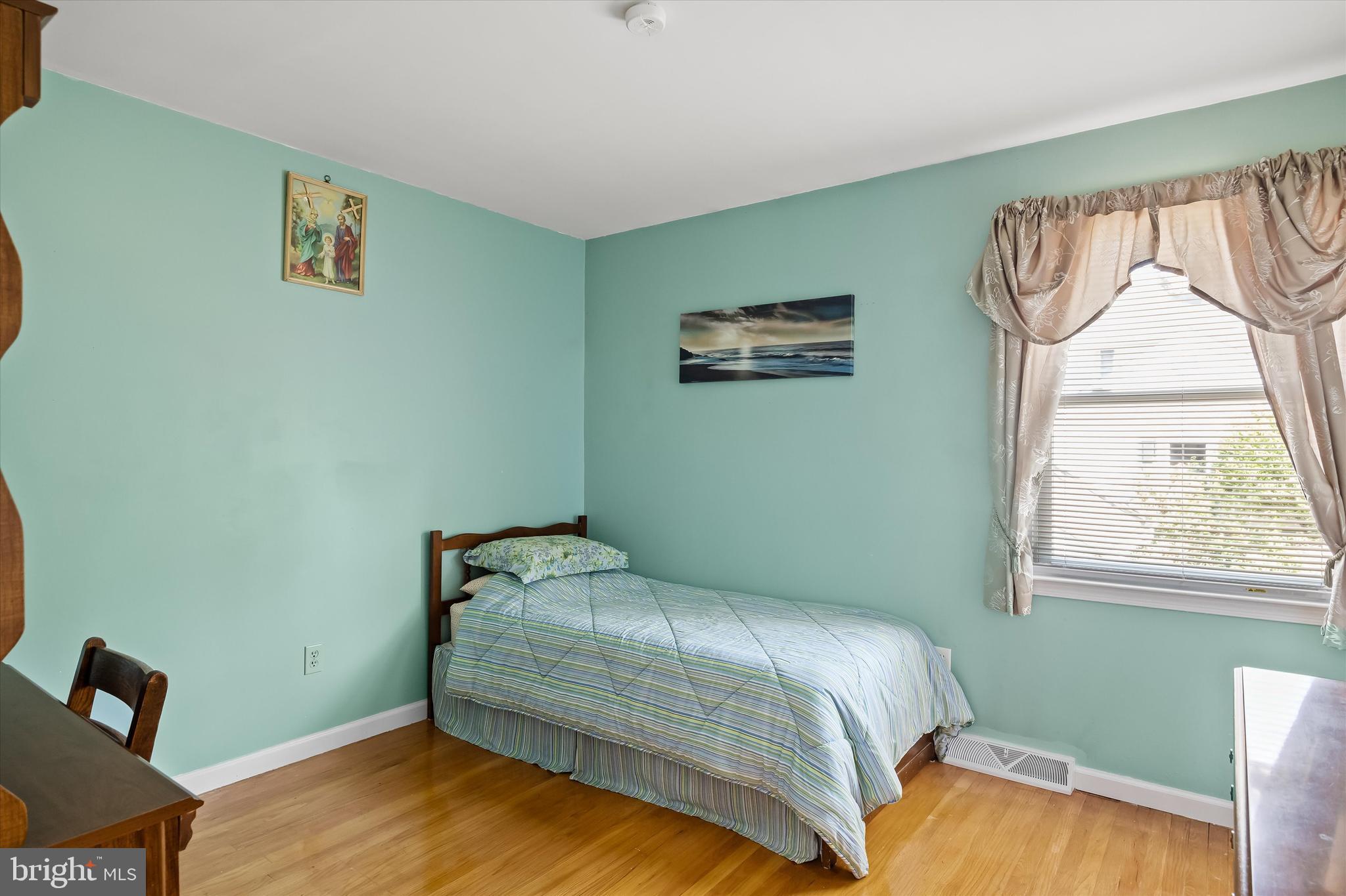2523 Church Road Cinnaminson, NJ 08077 - Photo 21 of 34 Bedroom 3