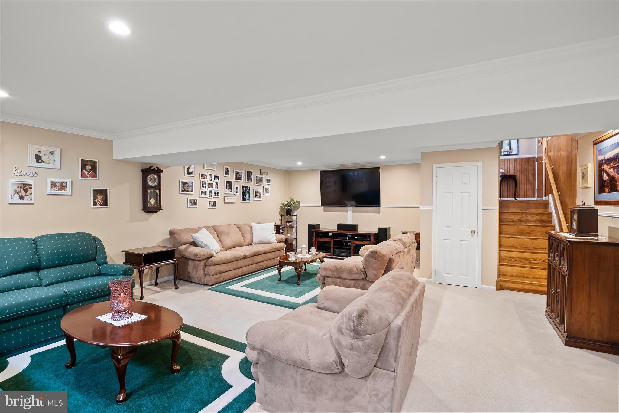 2523 Church Road Cinnaminson, NJ 08077 - Photo 25 of 34 Family Room