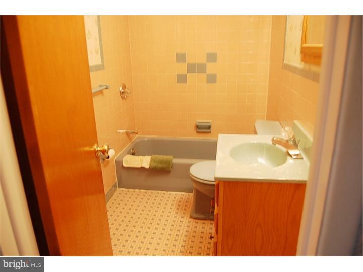 1526 Erbs Mill Road Blue Bell, PA 19422 - Photo 14 of 22 Gallery Image 14