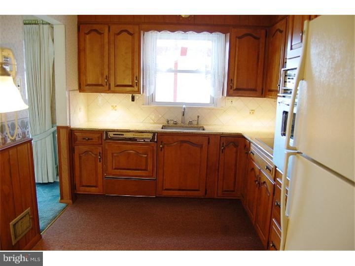 1526 Erbs Mill Road Blue Bell, PA 19422 - Photo 4 of 22 Gallery Image 4