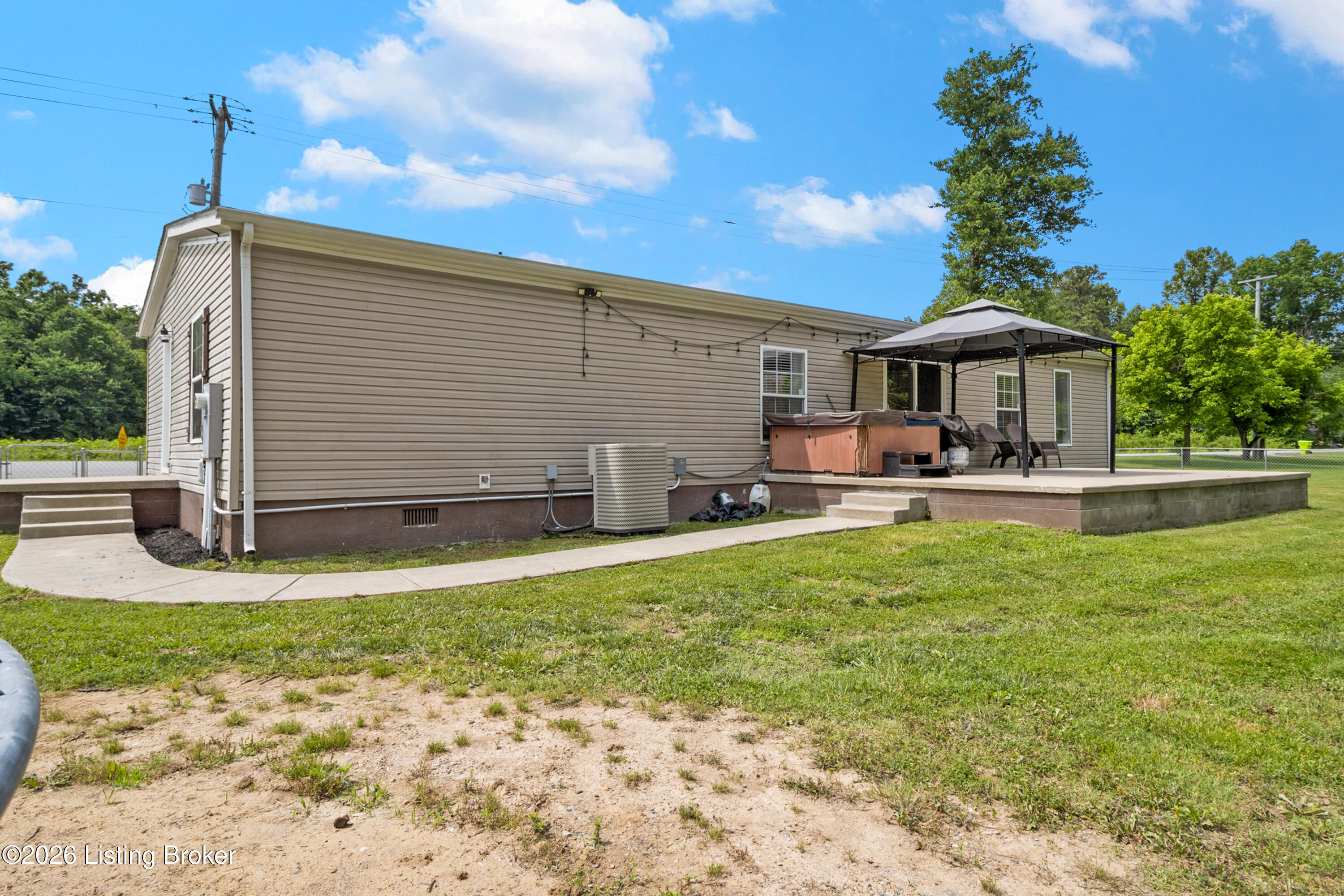 2953 Fariston Road London, KY 40744 - Photo 27 of 29 IMG_2101