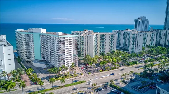$4,000 | 3725 South Ocean Drive, Unit 1610, Hollywood, FL 33019