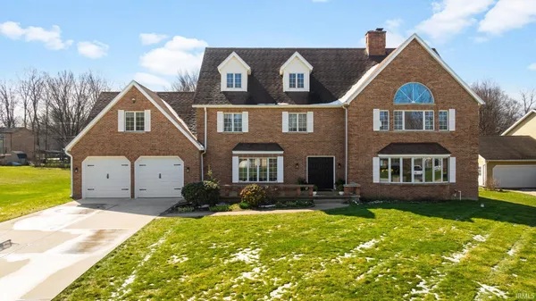 $689,900 | 17470 Skyline Drive, South Bend, IN 46614