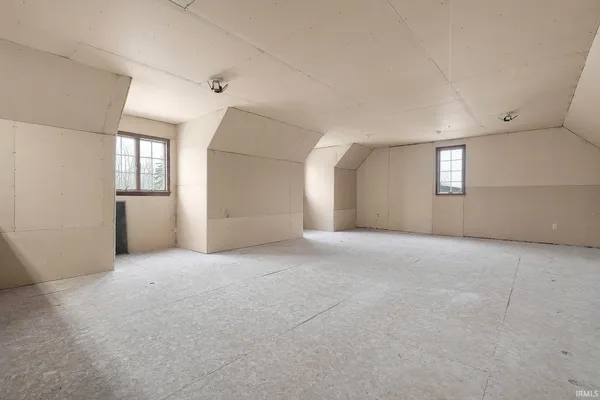 $689,900 | 17470 Skyline Drive, South Bend, IN 46614