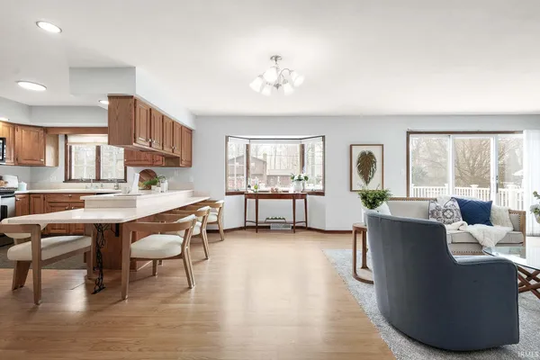 $664,900 | 17470 Skyline Drive, South Bend, IN 46614