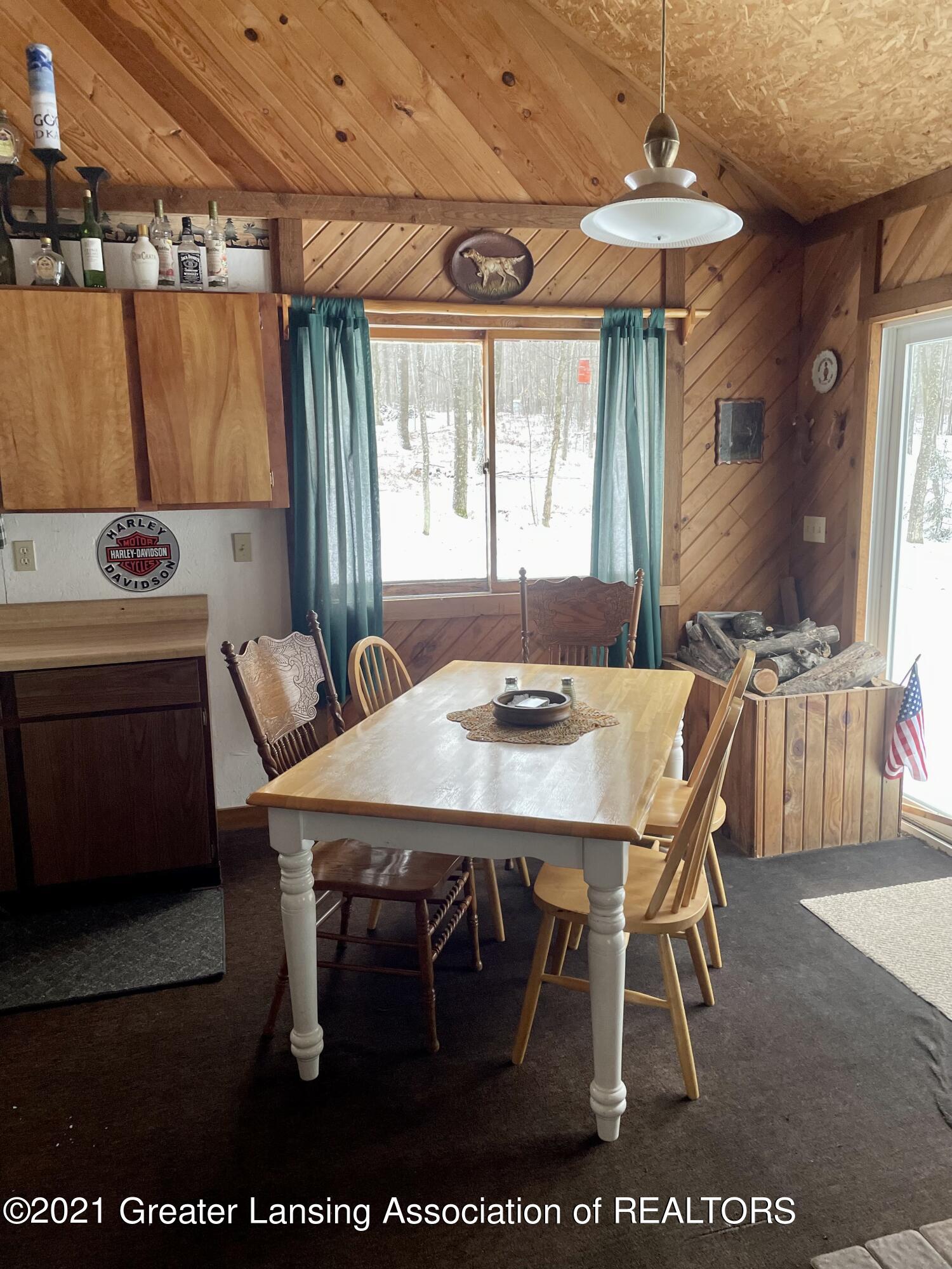 5211 North Blaisdell Road Merritt, MI 49667 - Photo 5 of 29 IMG-0445