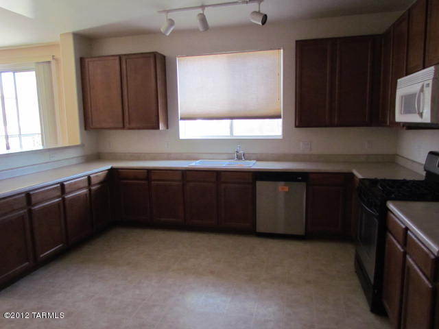 6855 South Thimbleberry Road Tucson, AZ 85756 - Photo 12 of 27 Gallery Image 12