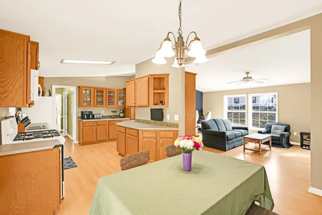 $214,900 | 4 Ivy Lane, Farmington, NH 03835