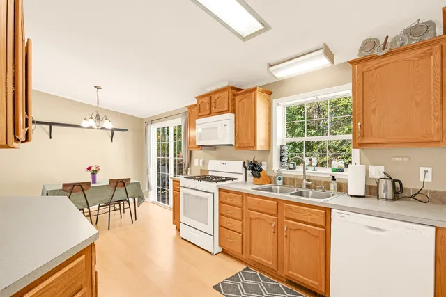 $214,900 | 4 Ivy Lane, Farmington, NH 03835