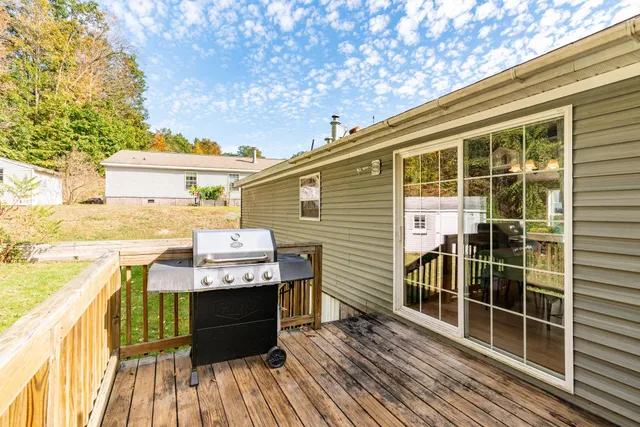 $214,900 | 4 Ivy Lane, Farmington, NH 03835