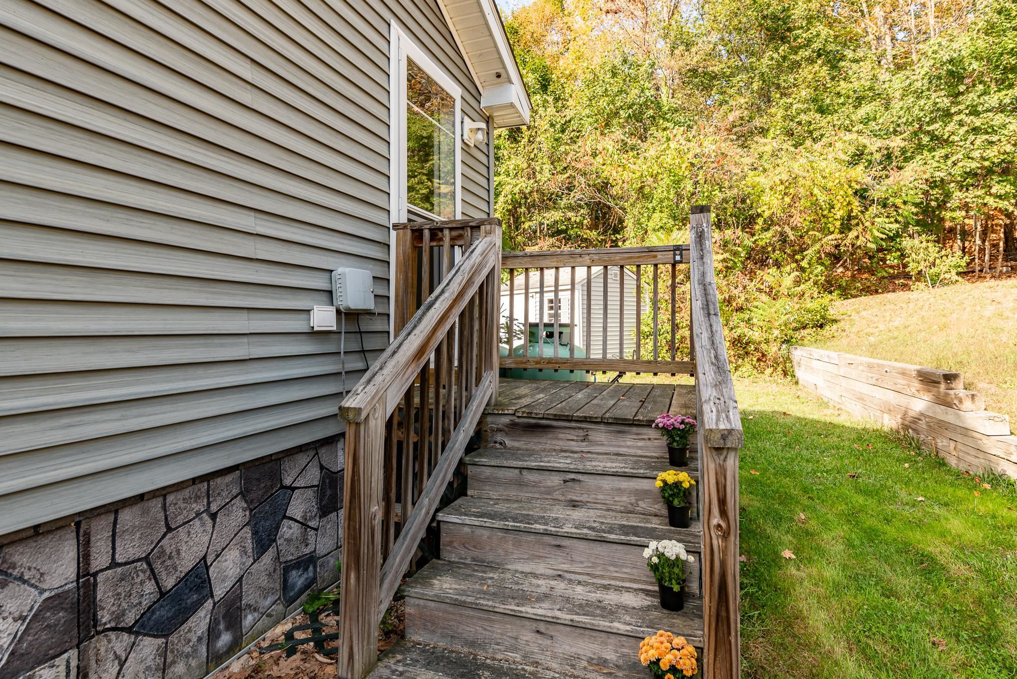 4 Ivy Lane Farmington, NH 03835 - Photo 35 of 38