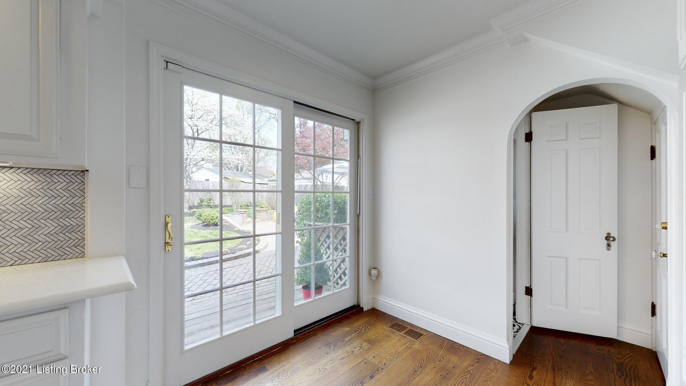 1701 Gresham Road Louisville, KY 40205 - Photo 25 of 52 1701 Gresham Rd-1025
