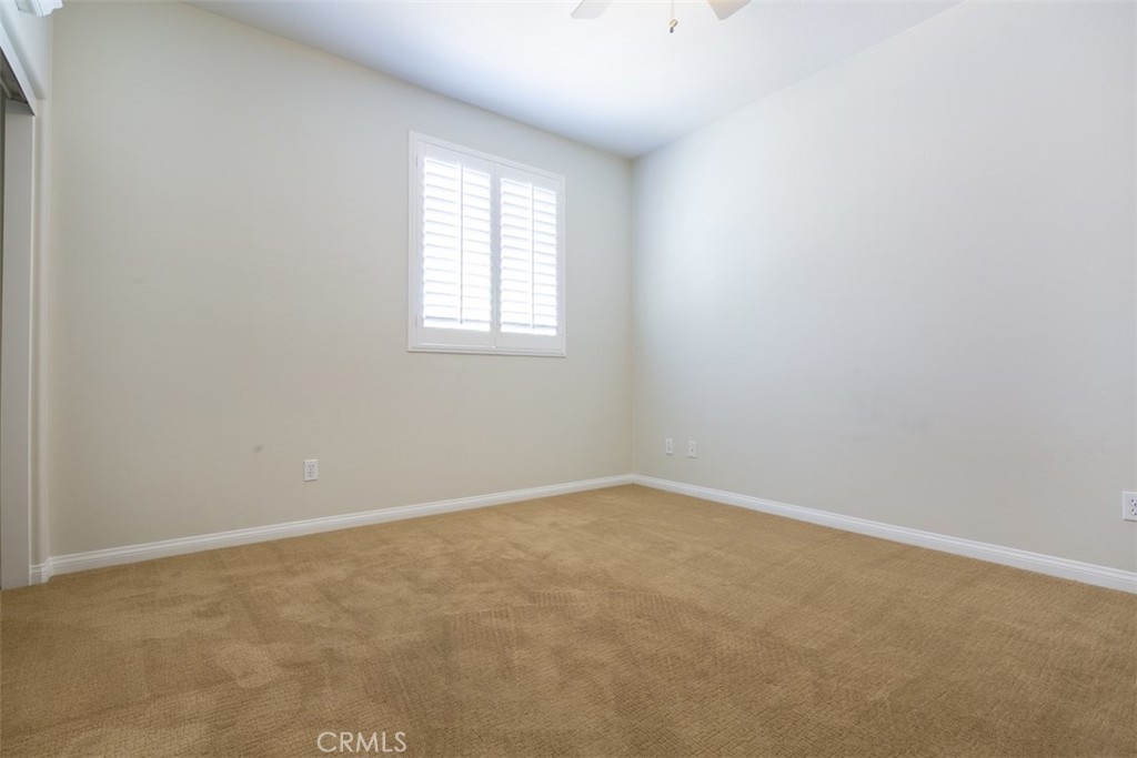 41640 Merryvale Lane Palmdale, CA 93551 - Photo 31 of 40 an empty room with a window