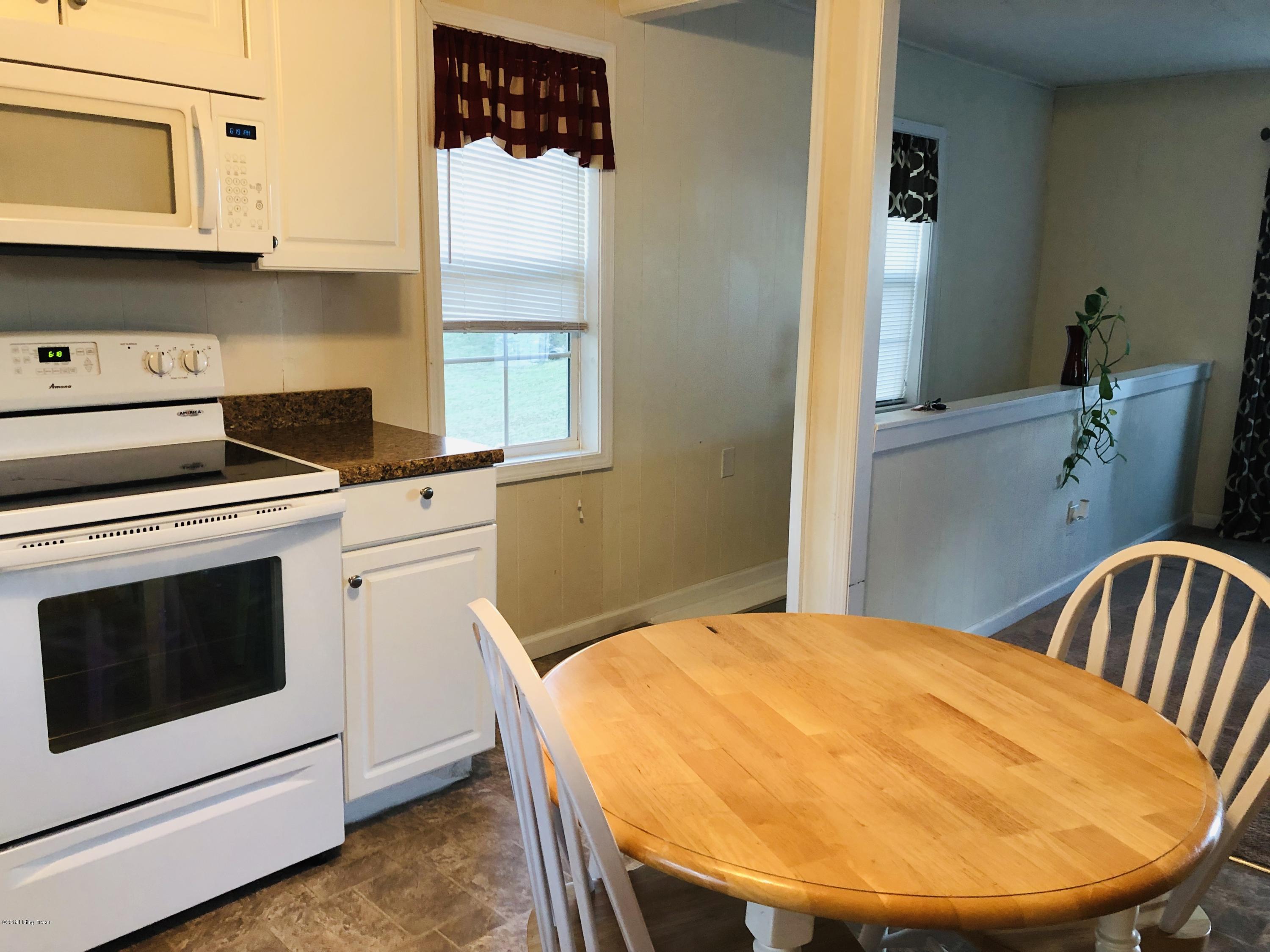 1485 Brooks Hill Road Brooks, KY 40109 - Photo 3 of 15 23C21F00-824B-4534-A633-5F956DE3C52A