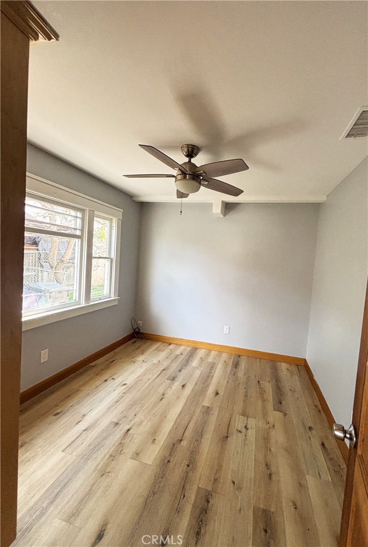 1375 St Louis Avenue Long Beach, CA 90804 - Photo 7 of 19