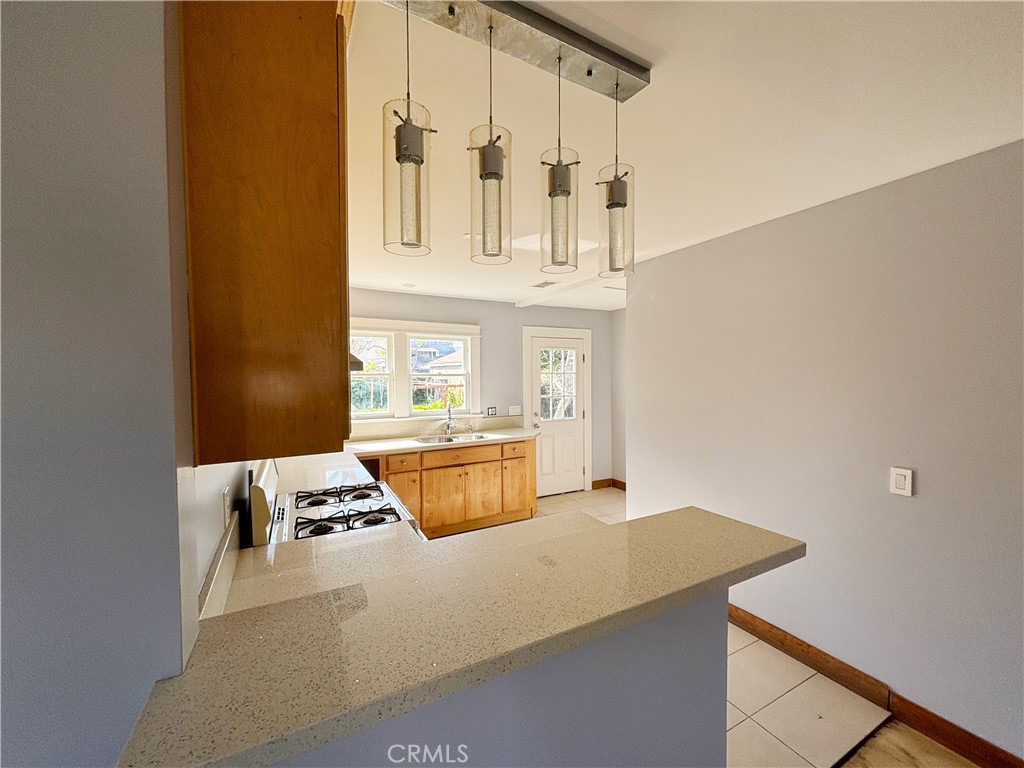 1375 St Louis Avenue Long Beach, CA 90804 - Photo 8 of 19