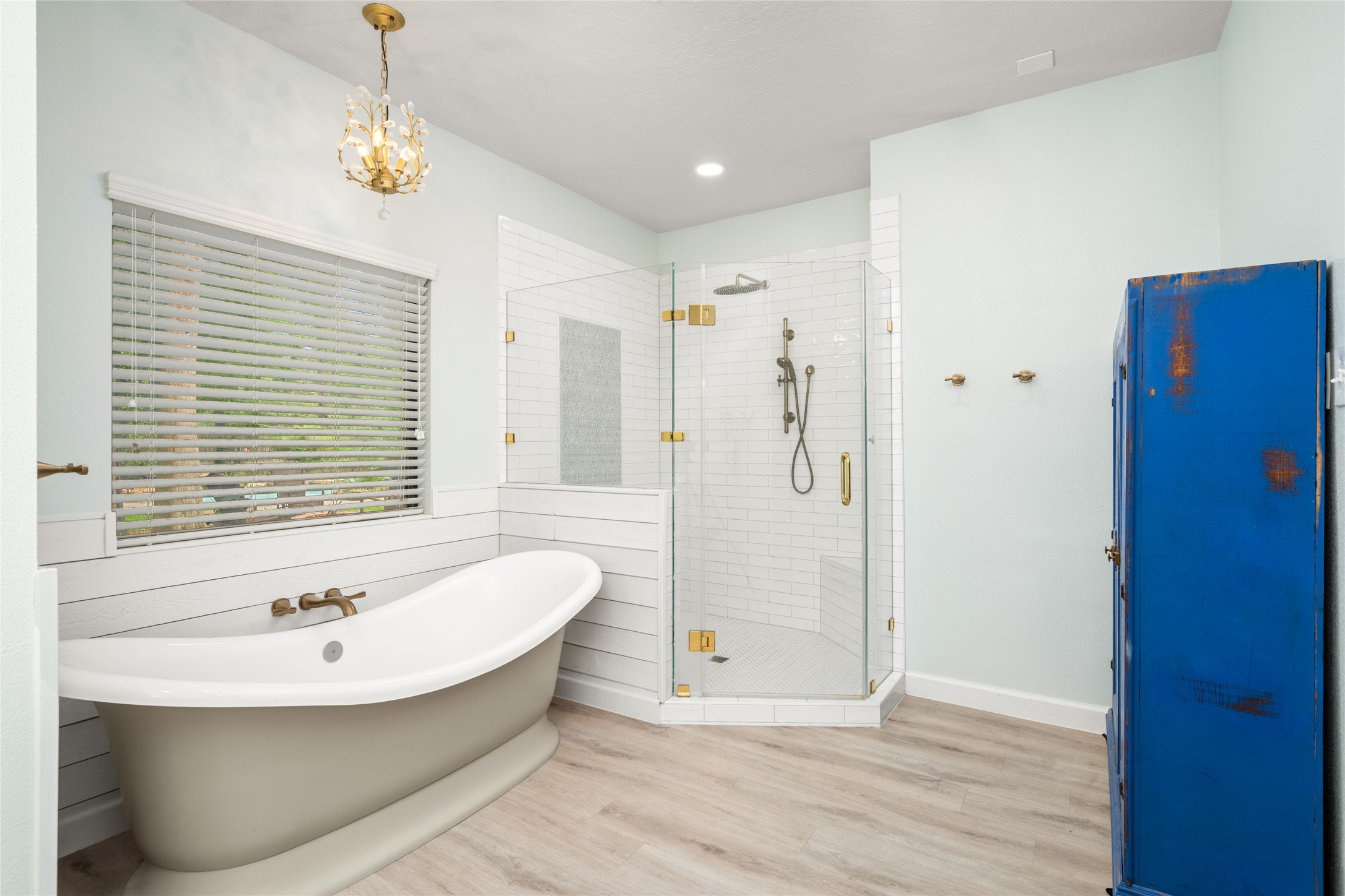 77 South Placid Hill Circle Spring, TX 77381 - Photo 25 of 48 Spacious primary bath with an oversized frameless shower with custom designer tile finishes.