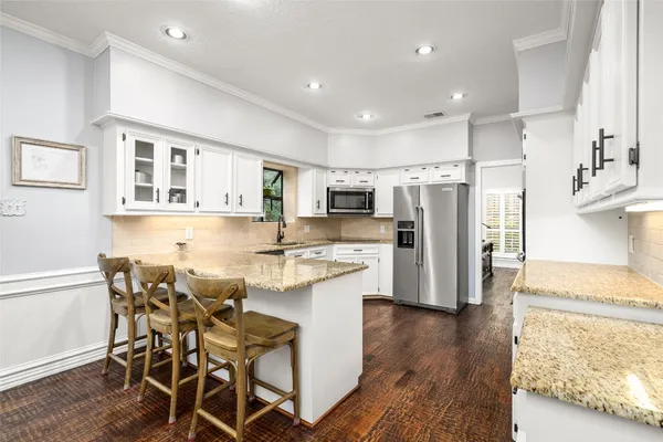 $675,000 | 77 South Placid Hill Circle, Spring, TX 77381