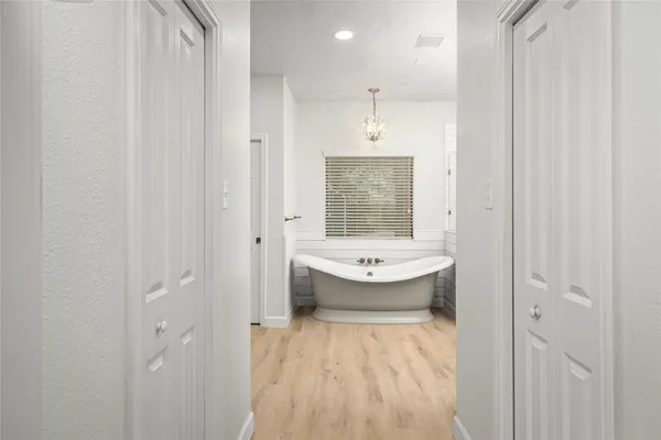 $675,000 | 77 South Placid Hill Circle, Spring, TX 77381