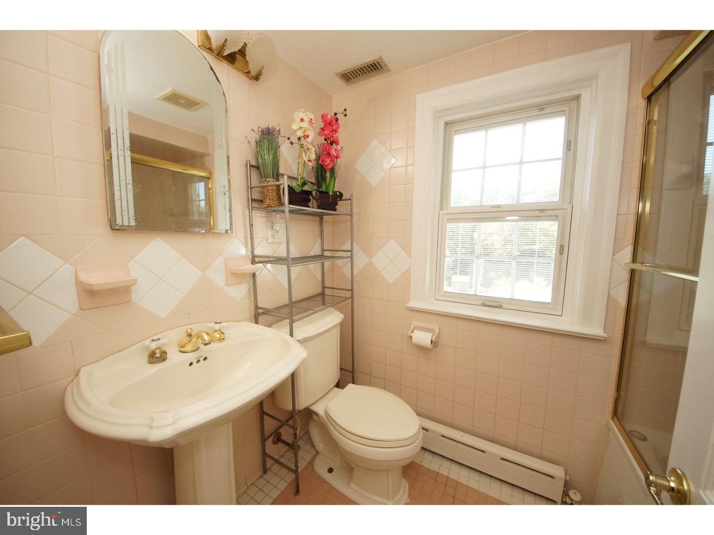 30 Georgetown Road Bordentown, NJ 08505 - Photo 18 of 22 Bathroom