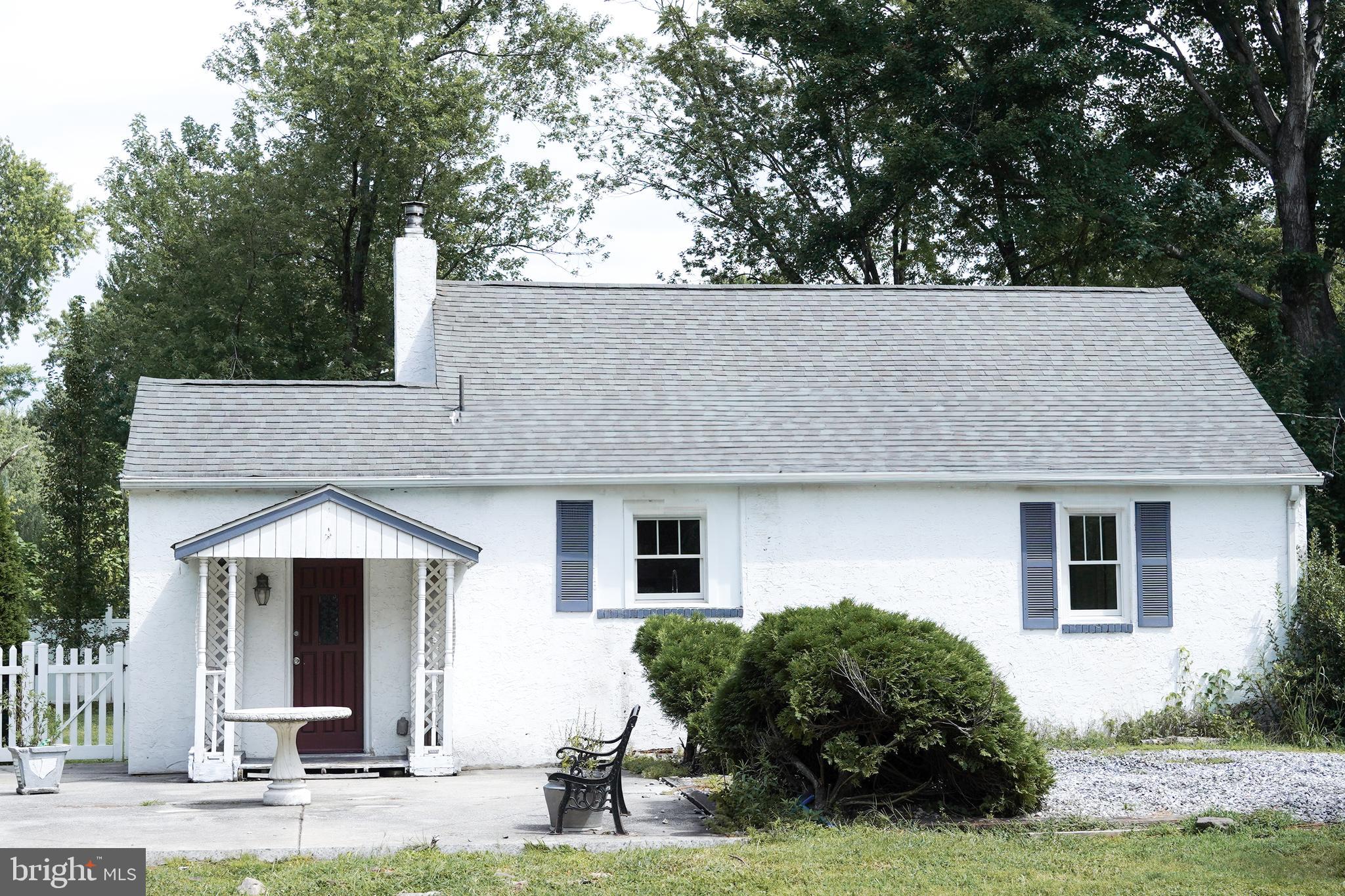 15 Beaver Avenue Mount Laurel, NJ 08054 - Photo 5 of 41 a house that has a tree in front of the house