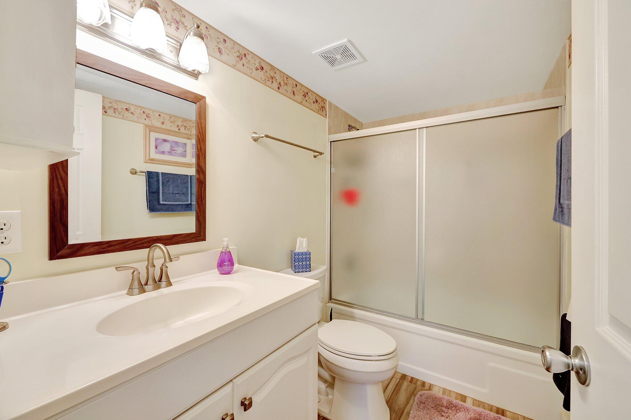 2950 Southeast Ocean Boulevard, Unit 585 Stuart, FL 34996 - Photo 20 of 36 20-web-or-mls-632A9176