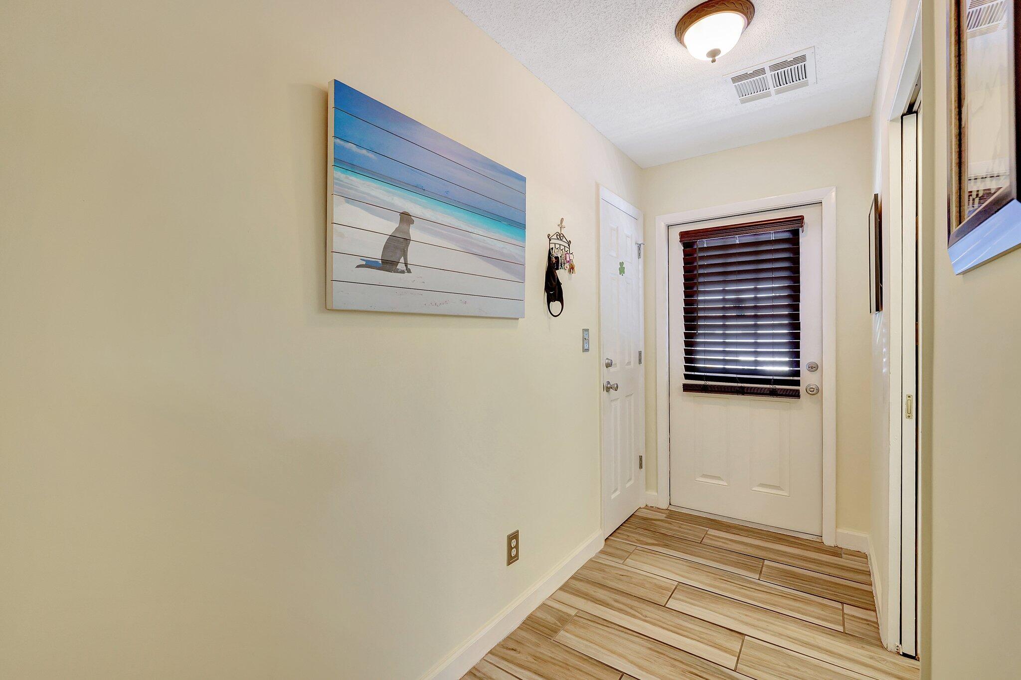 2950 Southeast Ocean Boulevard, Unit 585 Stuart, FL 34996 - Photo 3 of 36 3-web-or-mls-632A9091