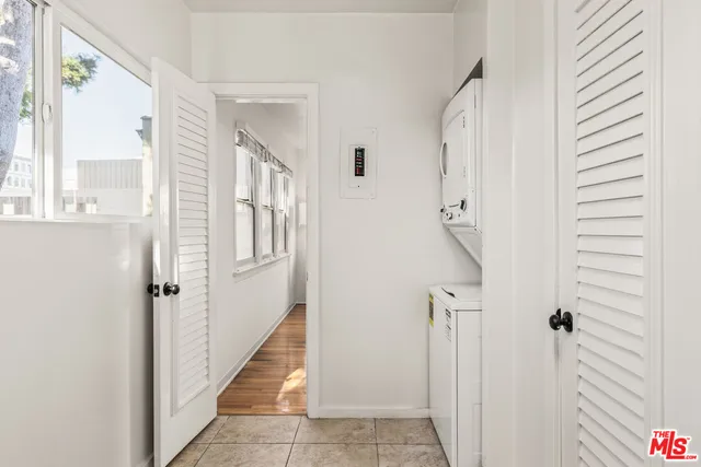 $6,900 | 329 South Reeves Drive, Beverly Hills, CA 90212