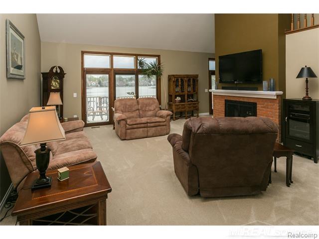 2248 South Shore Court Rochester Hills, MI 48307 - Photo 6 of 54