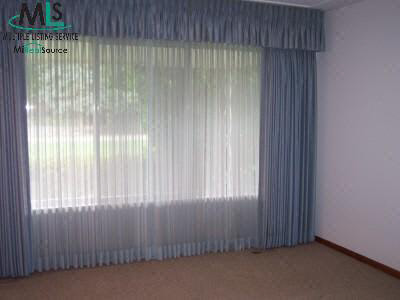 37014 Kelly Road Clinton Township, MI 48036 - Photo 4 of 9 663076-3.JPG