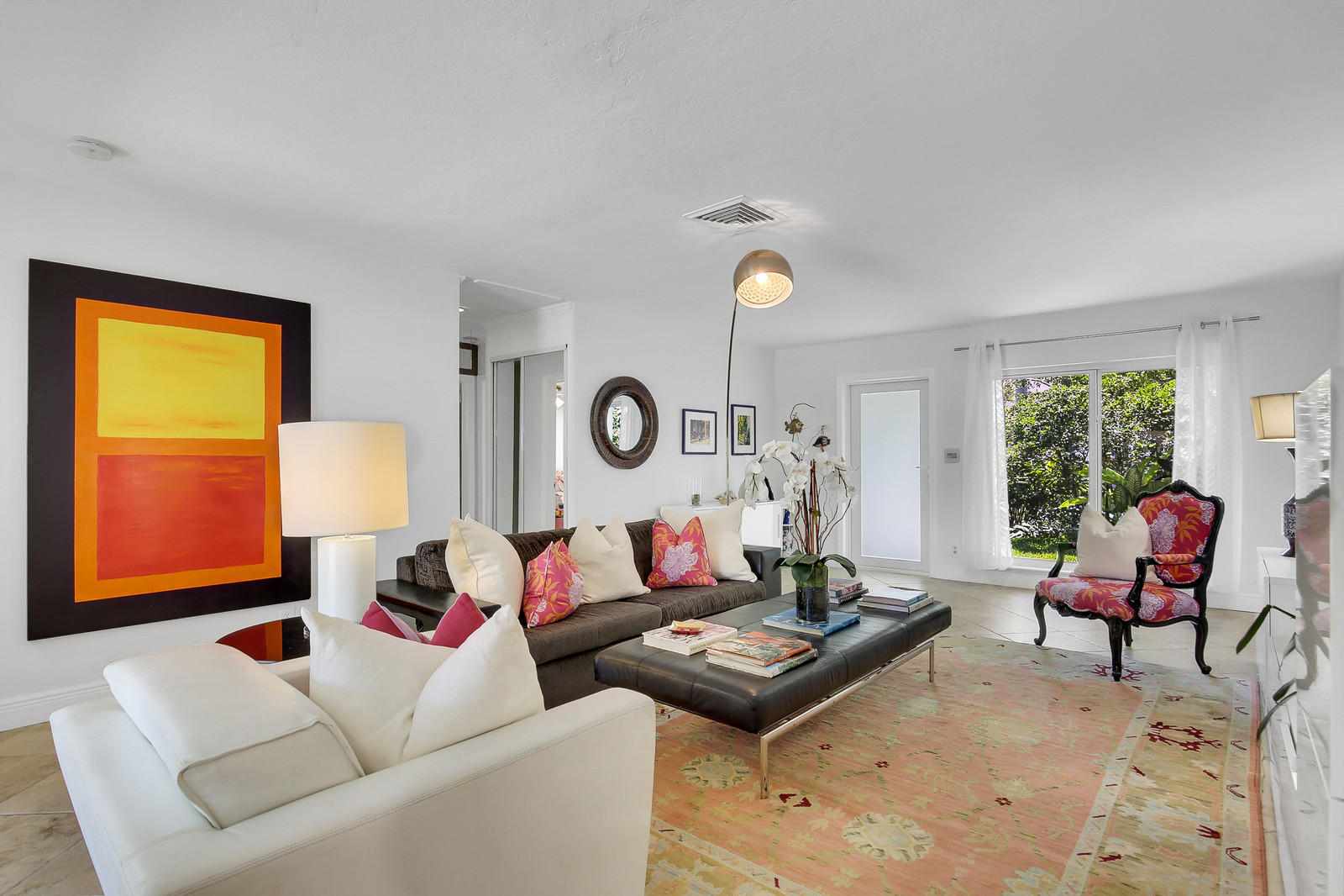 253 Costello Road West Palm Beach, FL 33405 - Photo 3 of 27 living room