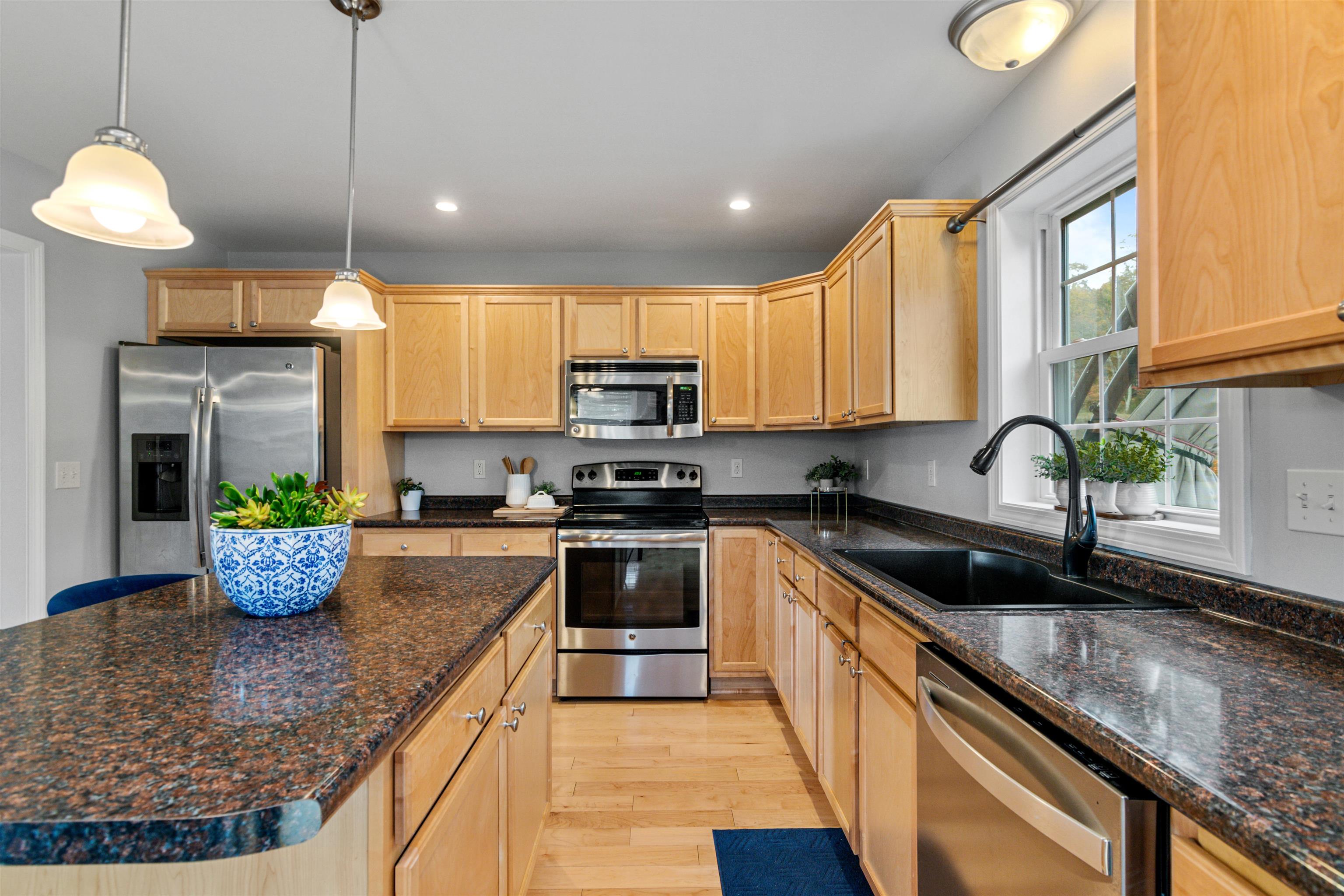 65 Bushey Road Fairfax, VT 05454 - Photo 6 of 60