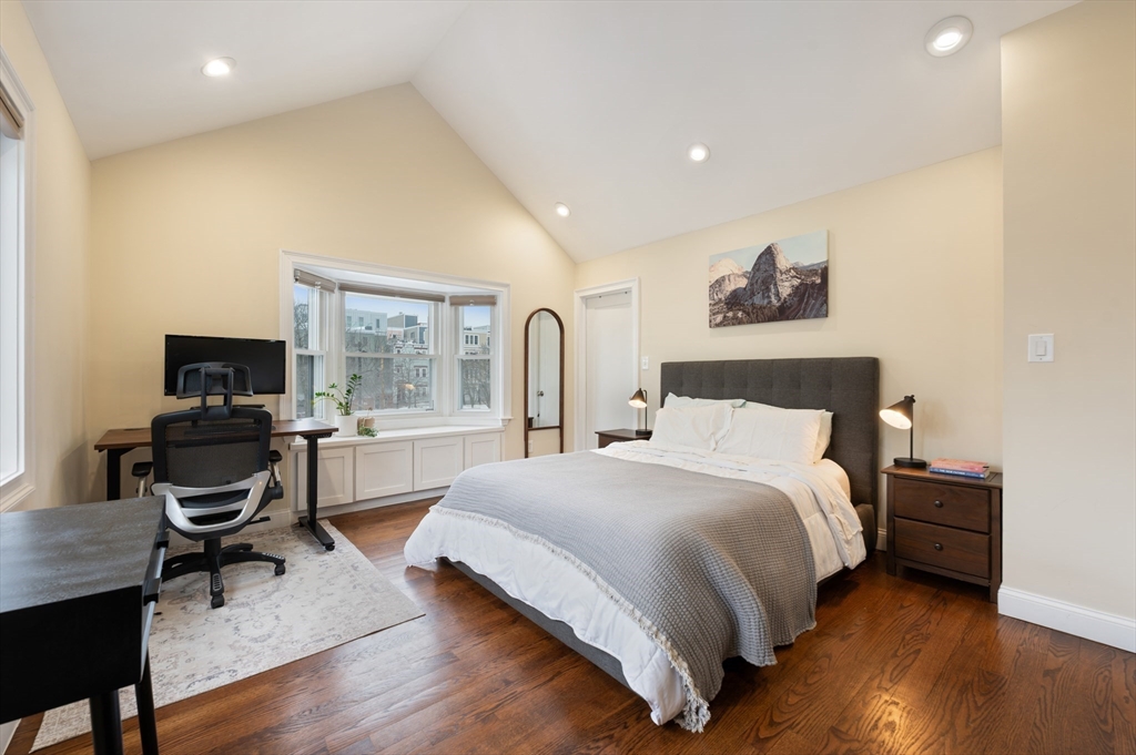 333 West Fourth Street, Unit 333 Boston, MA 02127 - Photo 13 of 27